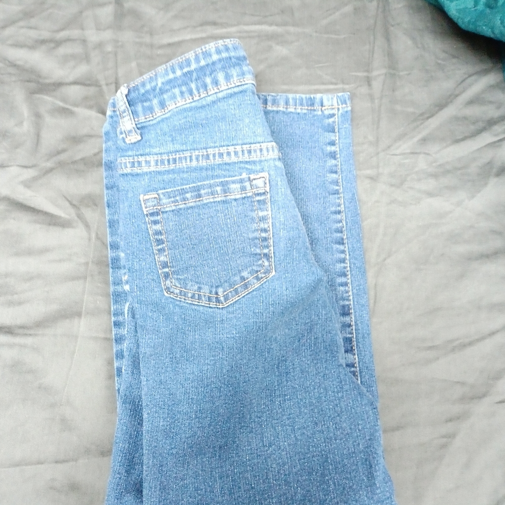 Cat and Jack size 7 jeans light denim worn 2 times